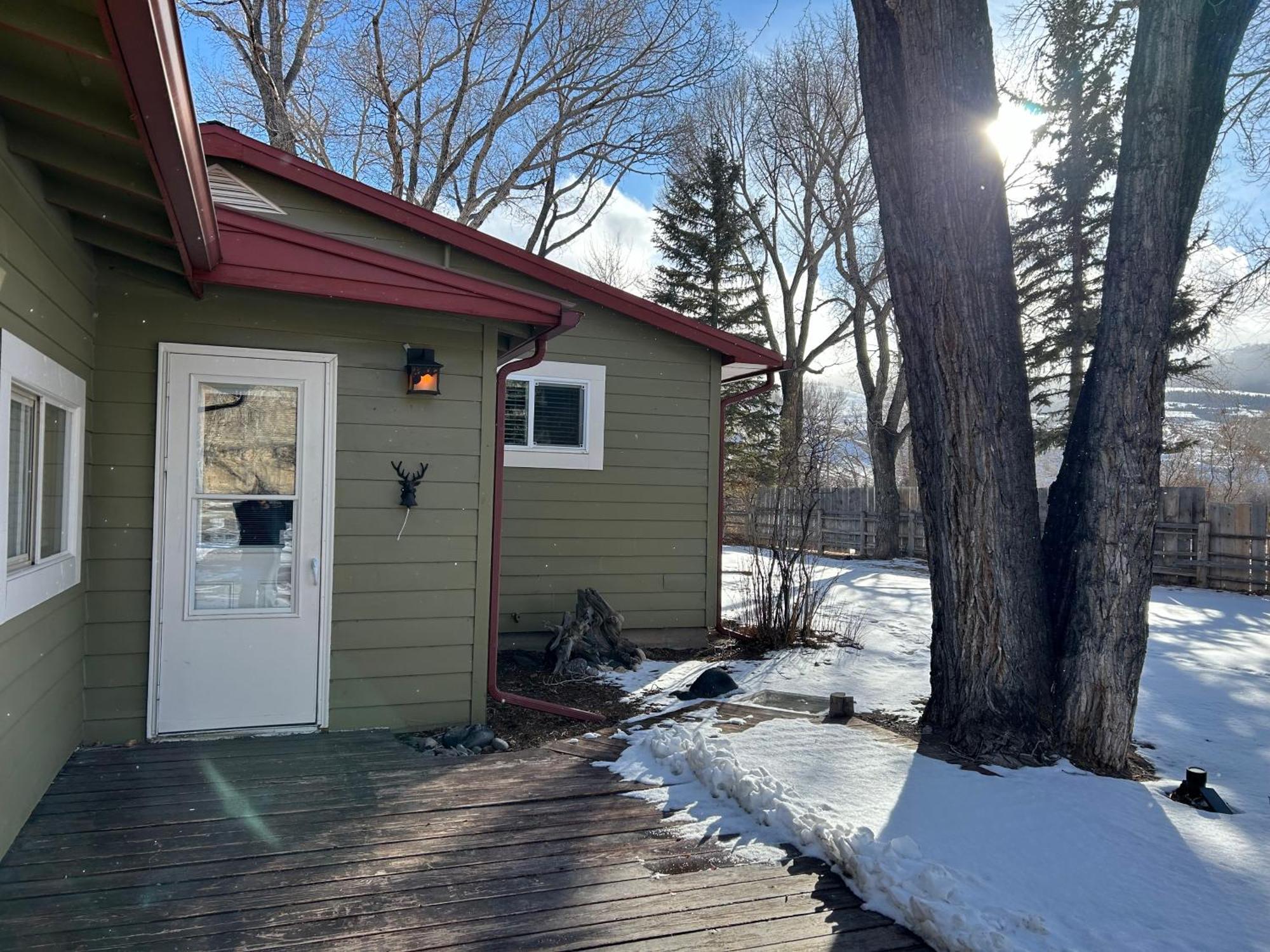 Lodge Chinook Winds